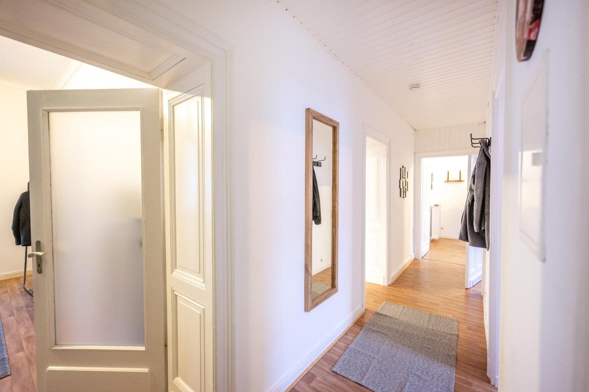 Suedstadt-Oase 1 Komfort Mit 2 Sz Und Balkon โคเบลนซ์ ภายนอก รูปภาพ